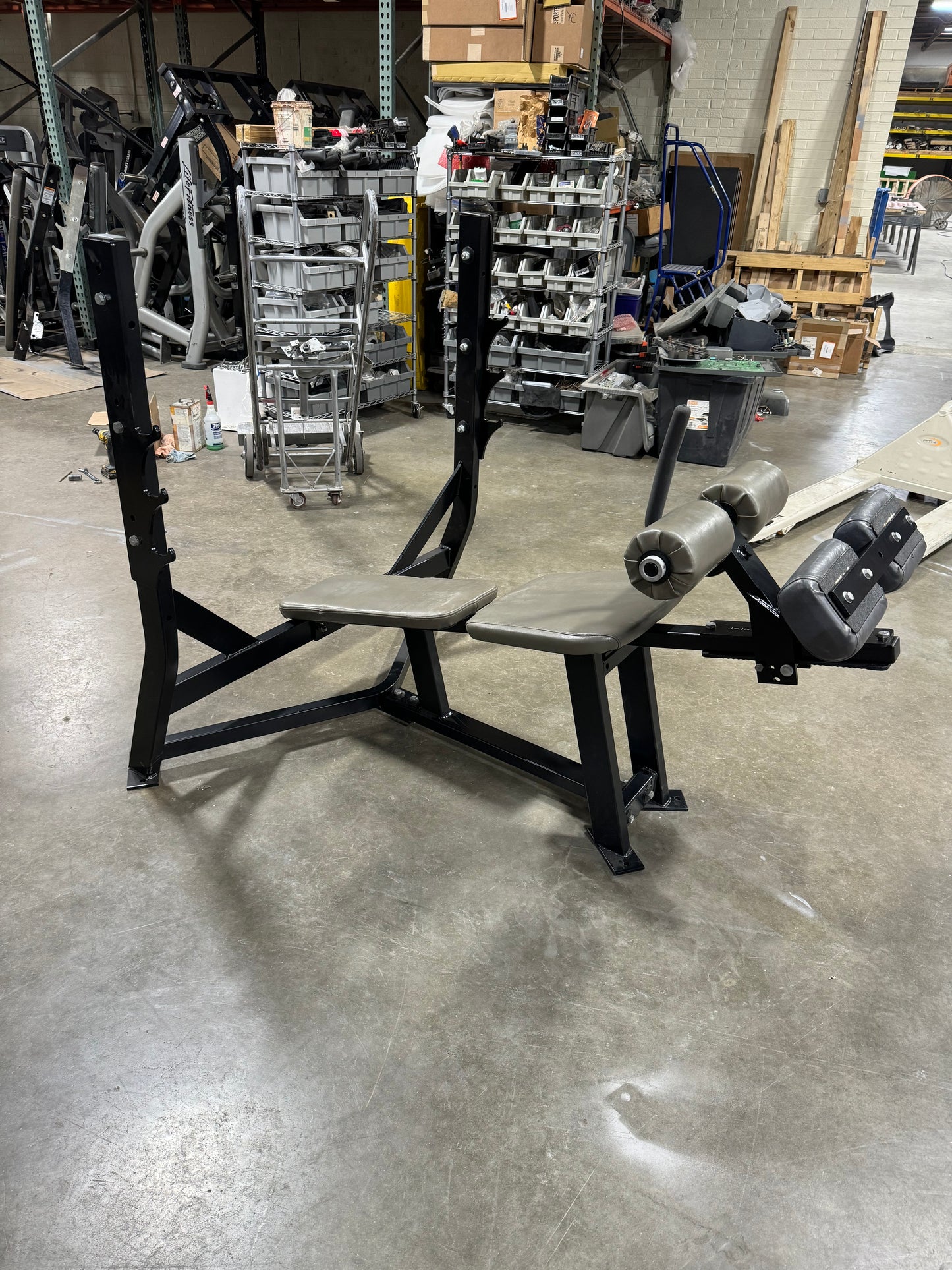 Hammer Strength Olympic Decline Bench Press