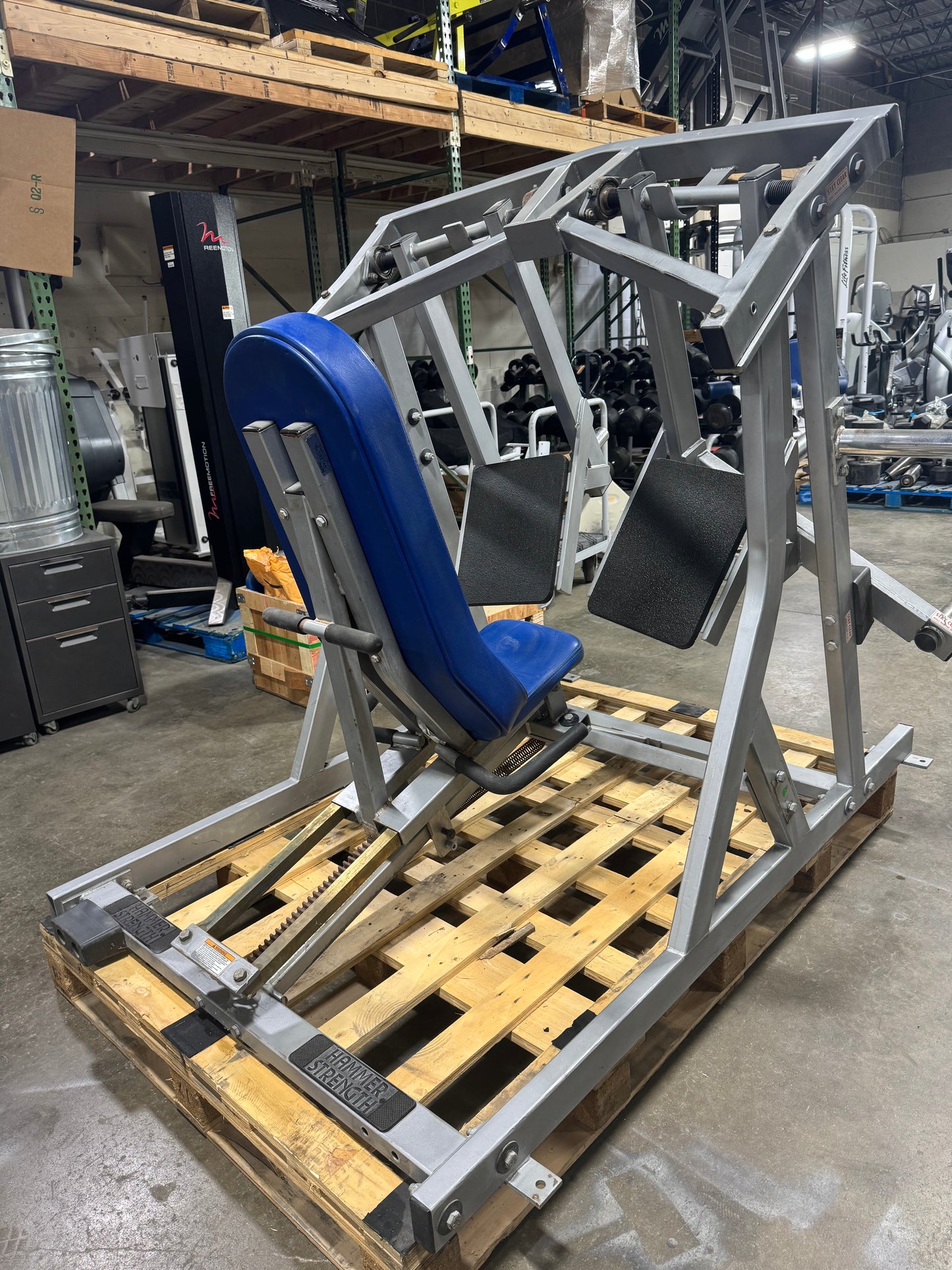Hammer Strength Iso Lateral Leg Press
