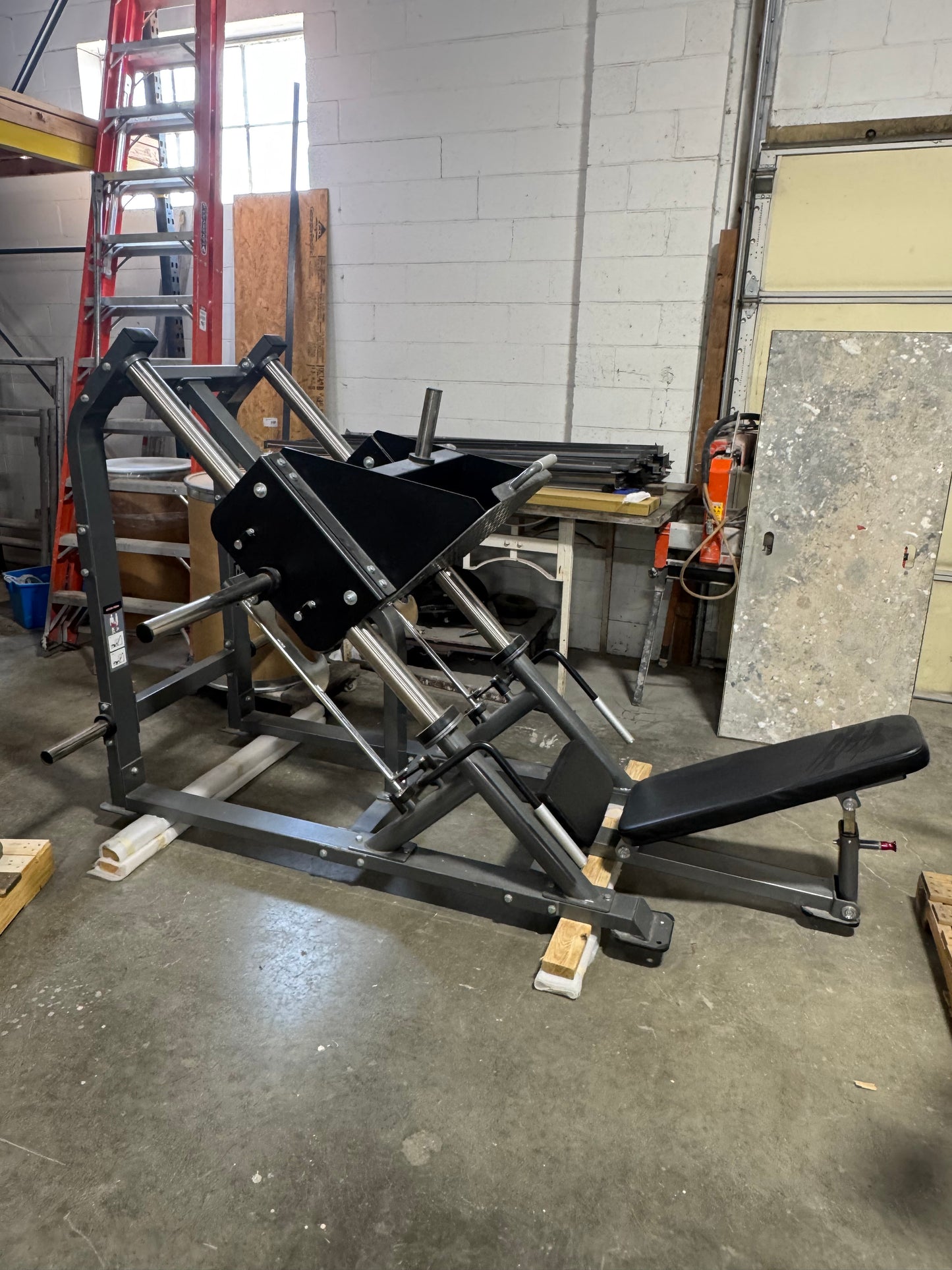 TKO Linear Leg Press 712LP