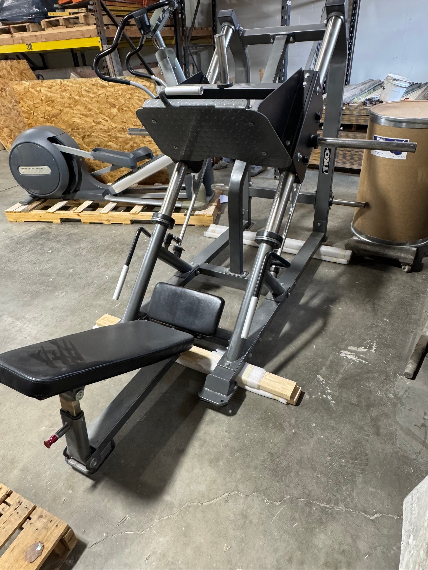 TKO Linear Leg Press 712LP