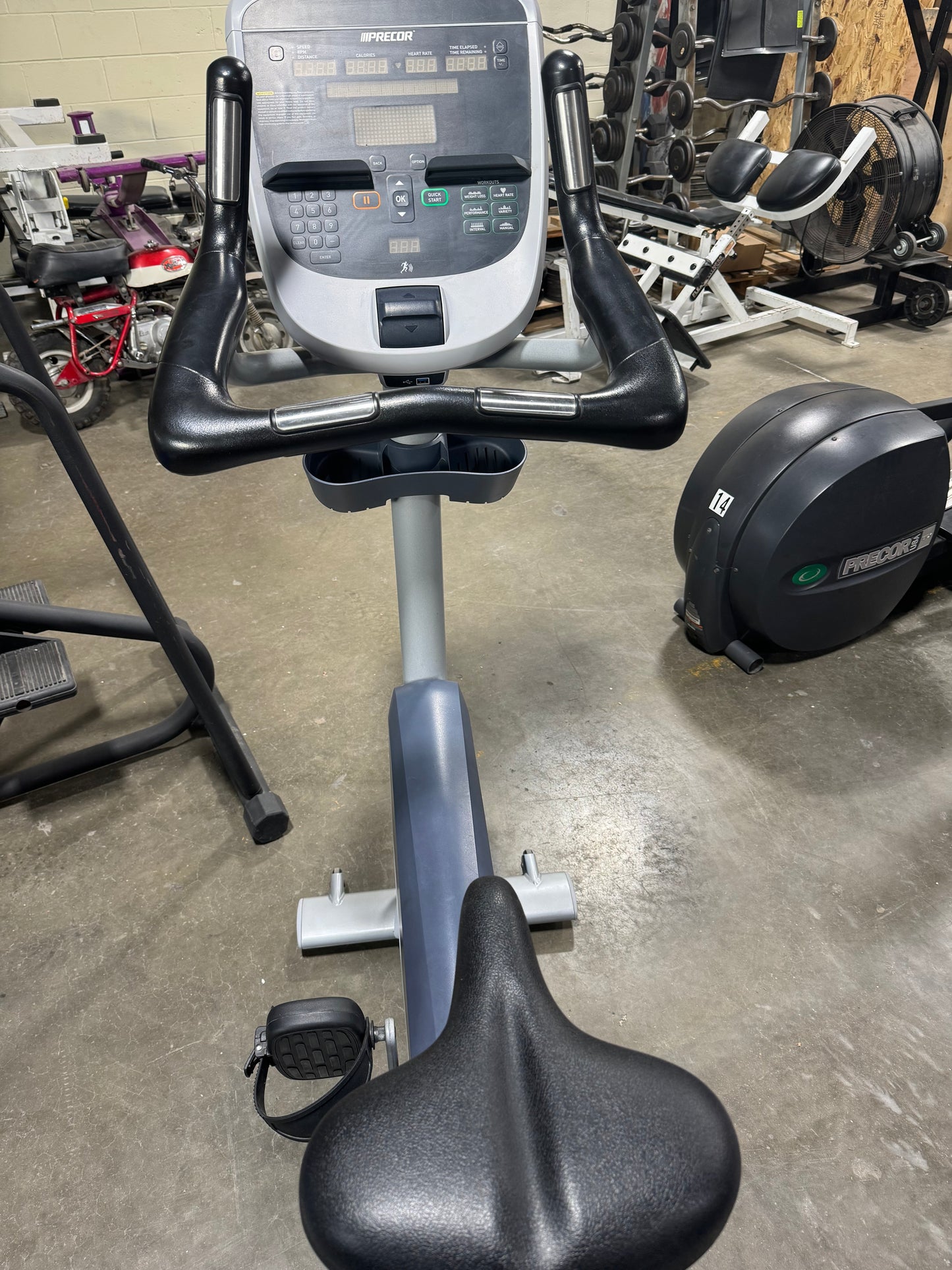 Precor 835 UBK Upright Bike P30
