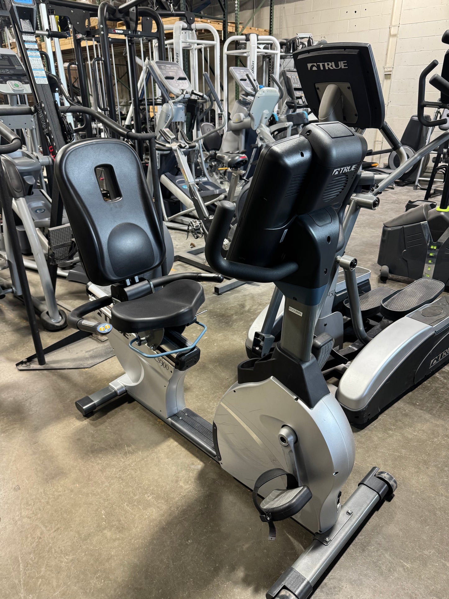 True CS900 Recumbent Bike