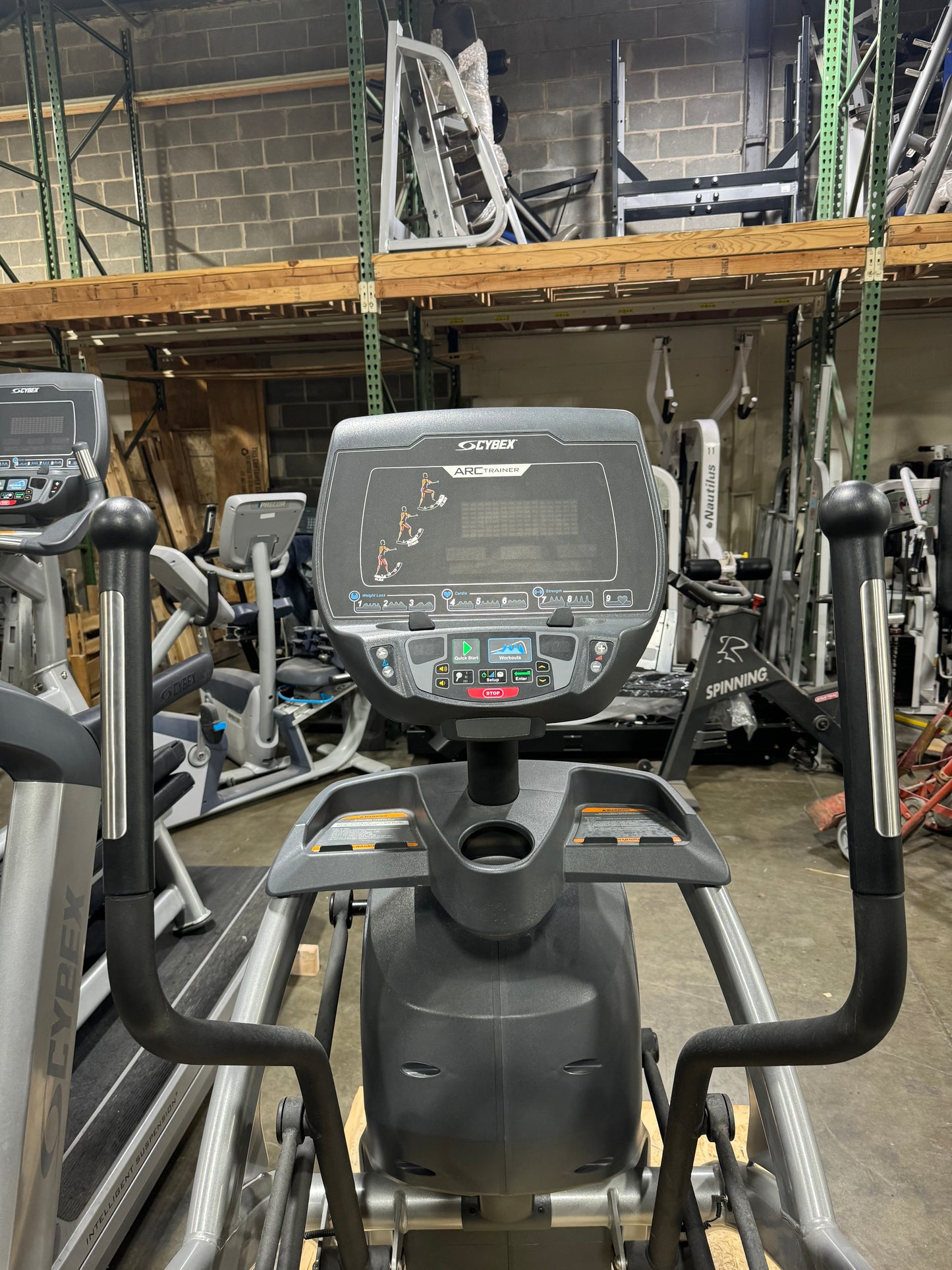 Cybex Arc Trainer 625AT Total Body