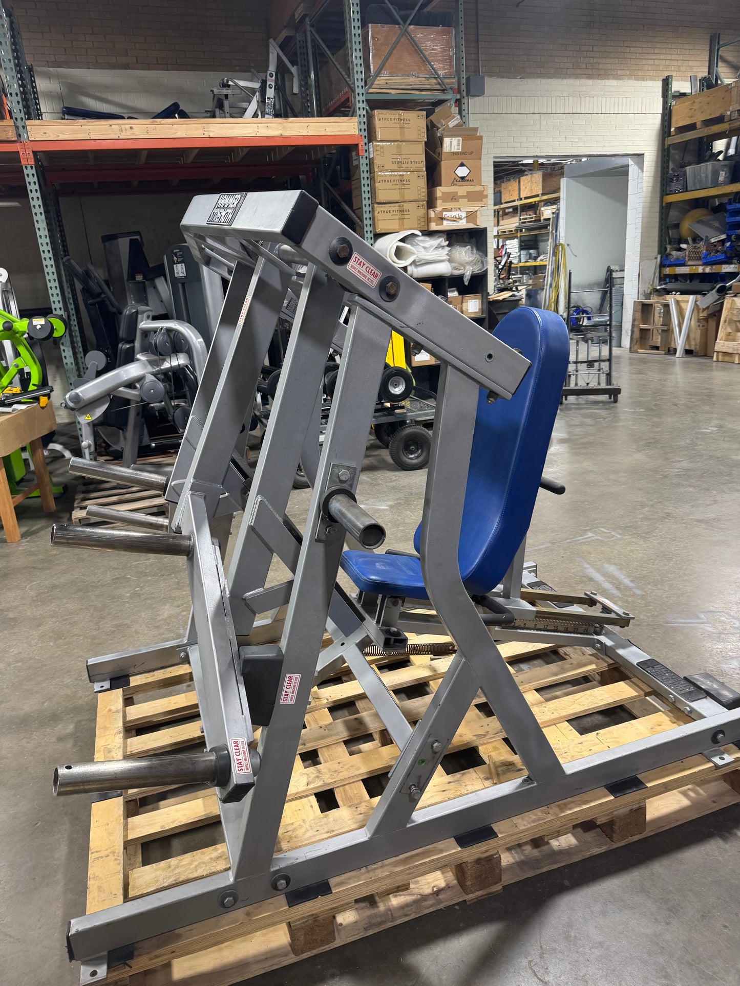 Hammer Strength Iso Lateral Leg Press