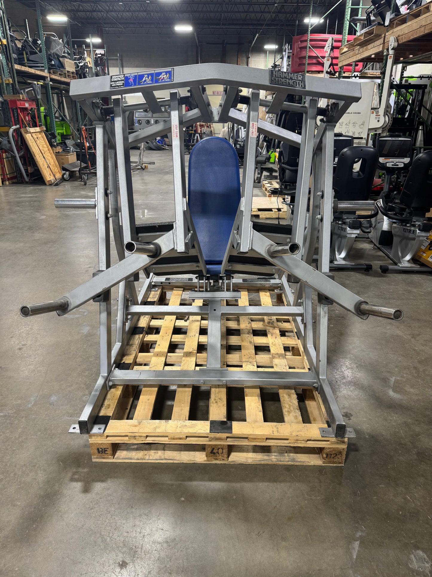 Hammer Strength Iso Lateral Leg Press