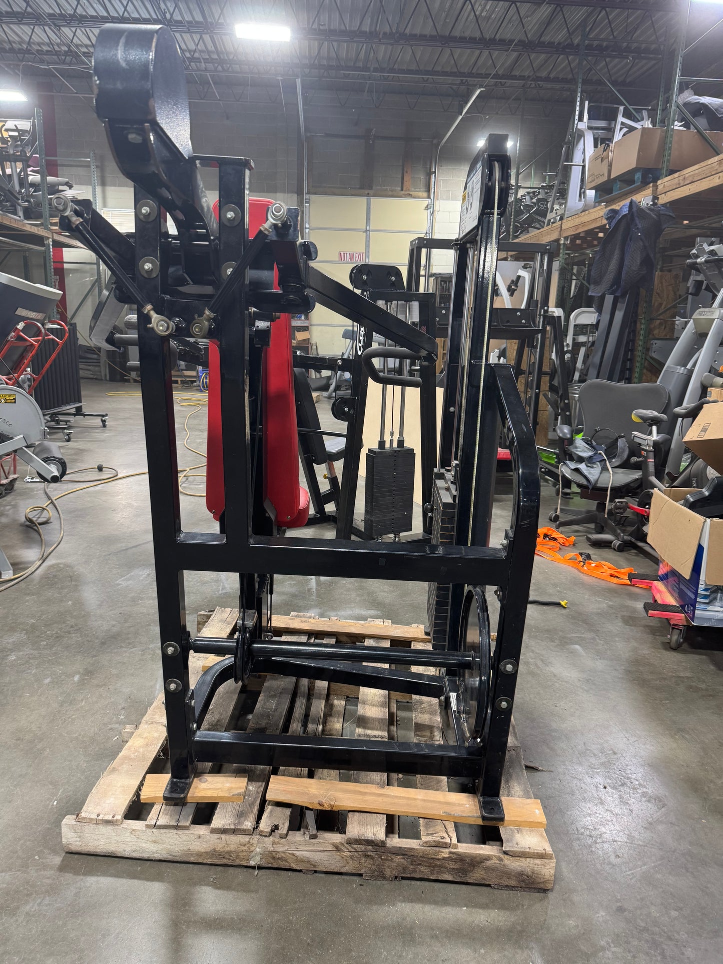Magnum Biangular Shoulder Press