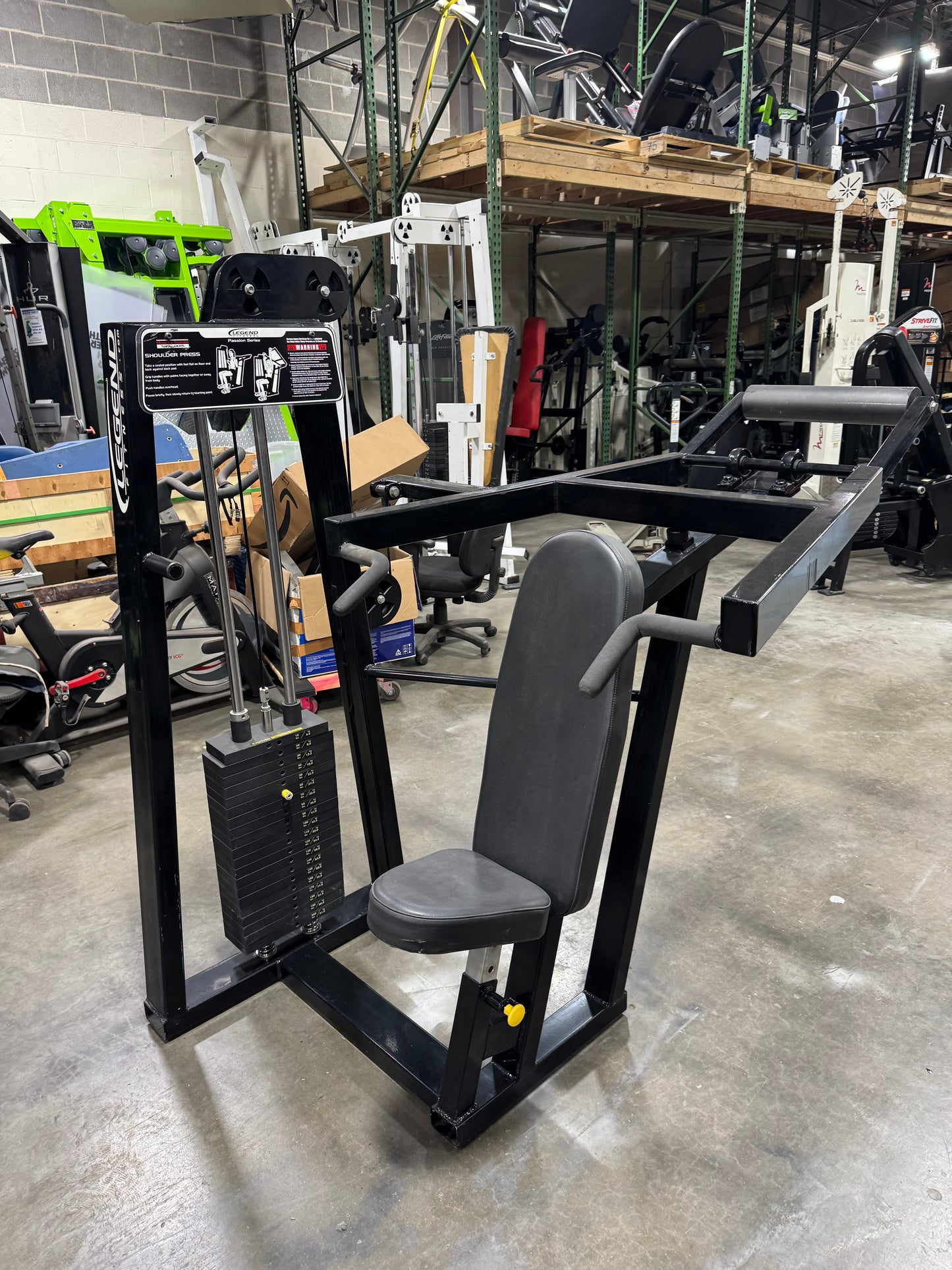 Legend Fitness Shoulder Press 902