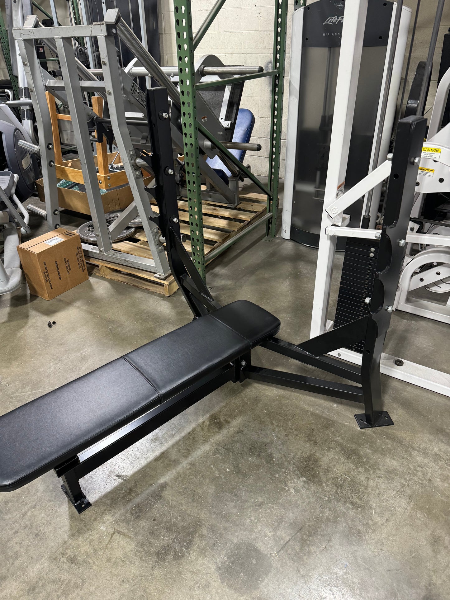 Hammer Strength Olympic Bench Press