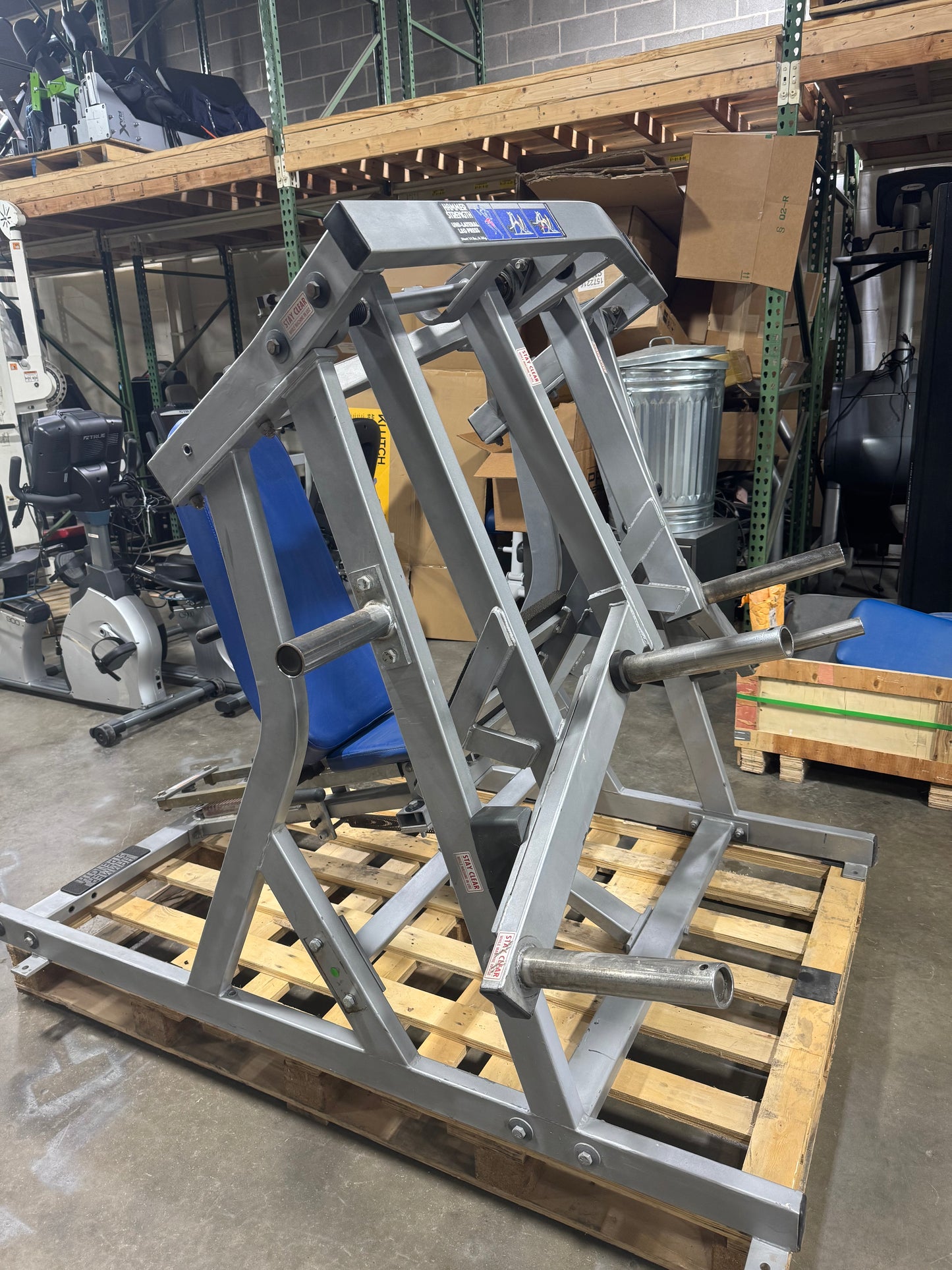 Hammer Strength Iso Lateral Leg Press