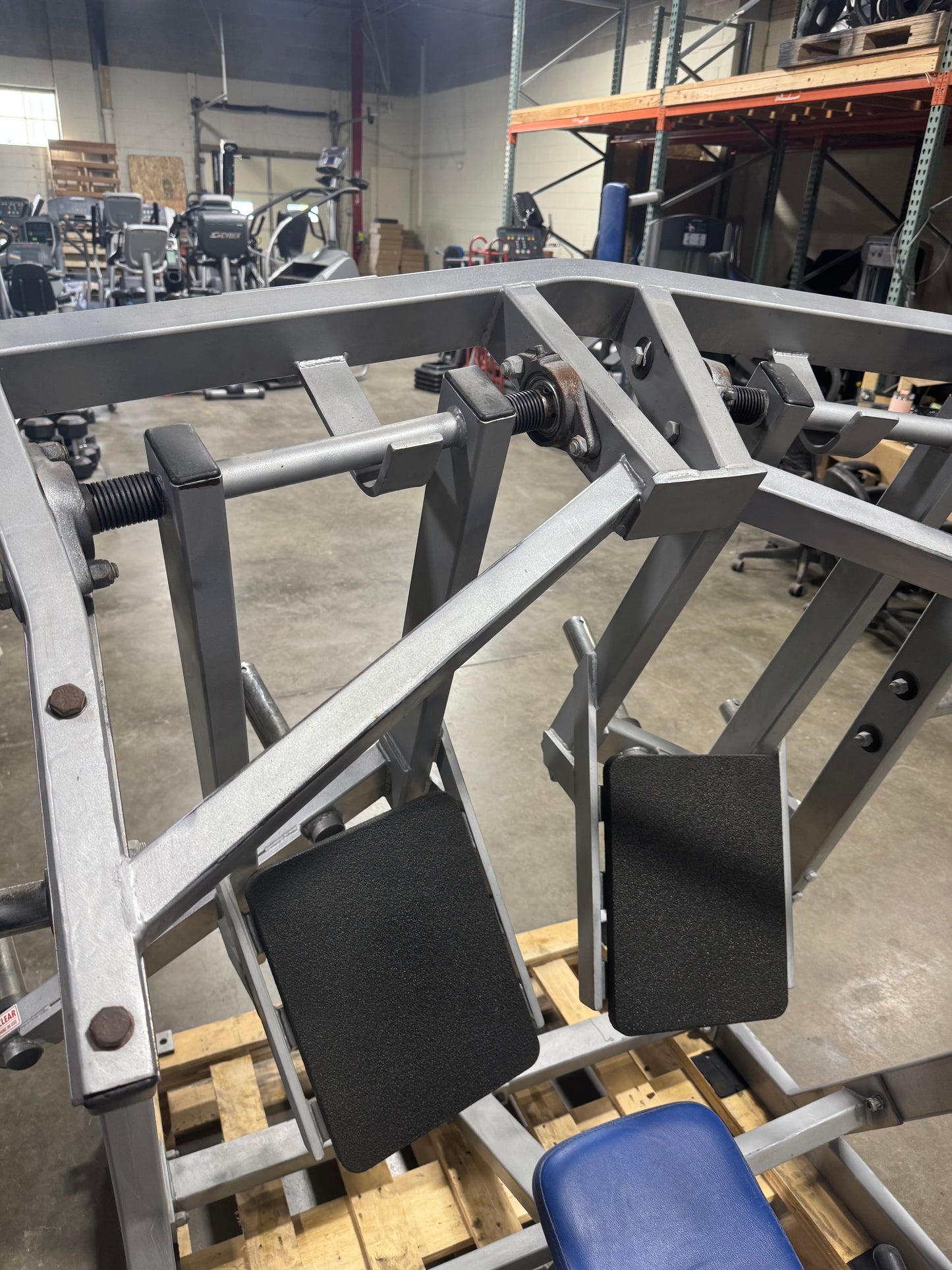 Hammer Strength Iso Lateral Leg Press