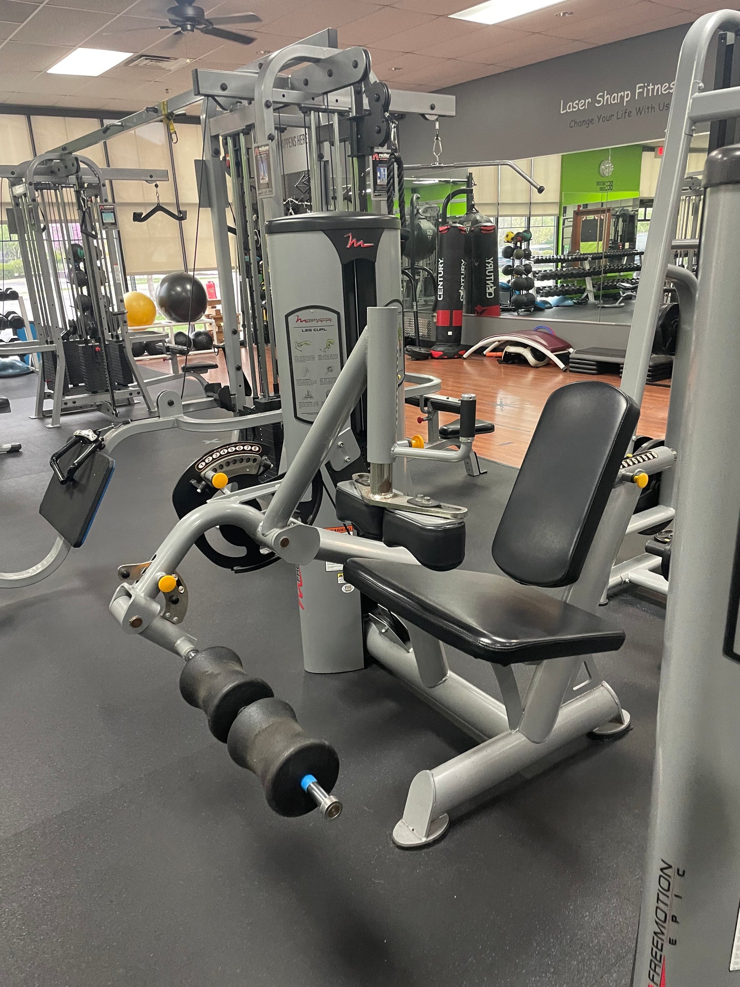 Full Gym Package Freemotion/Paramount/Promaxima w/ full set of Dumbbells & Kettlebells and more