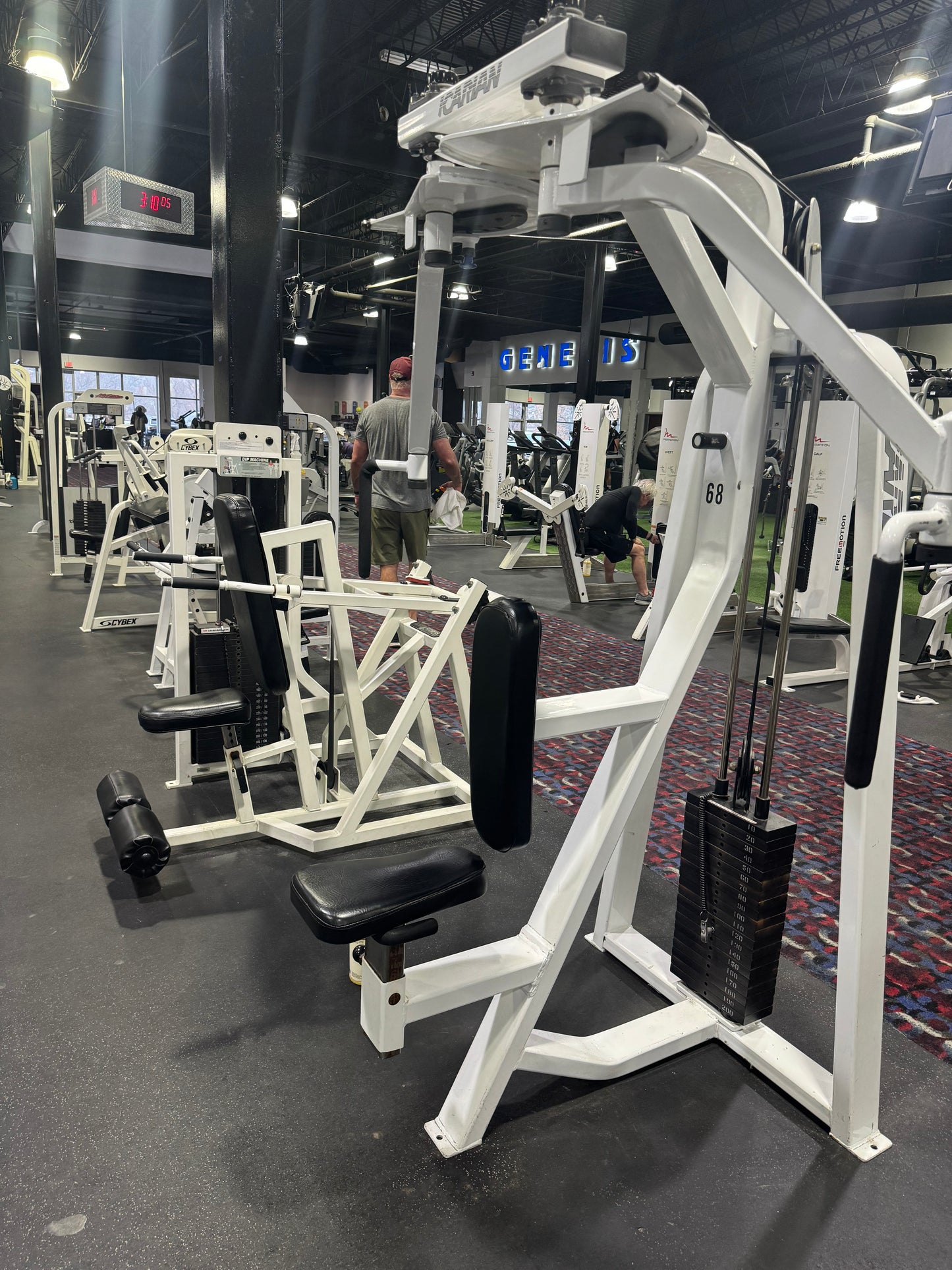 Precor Icarian Pec Deck Rear Delt