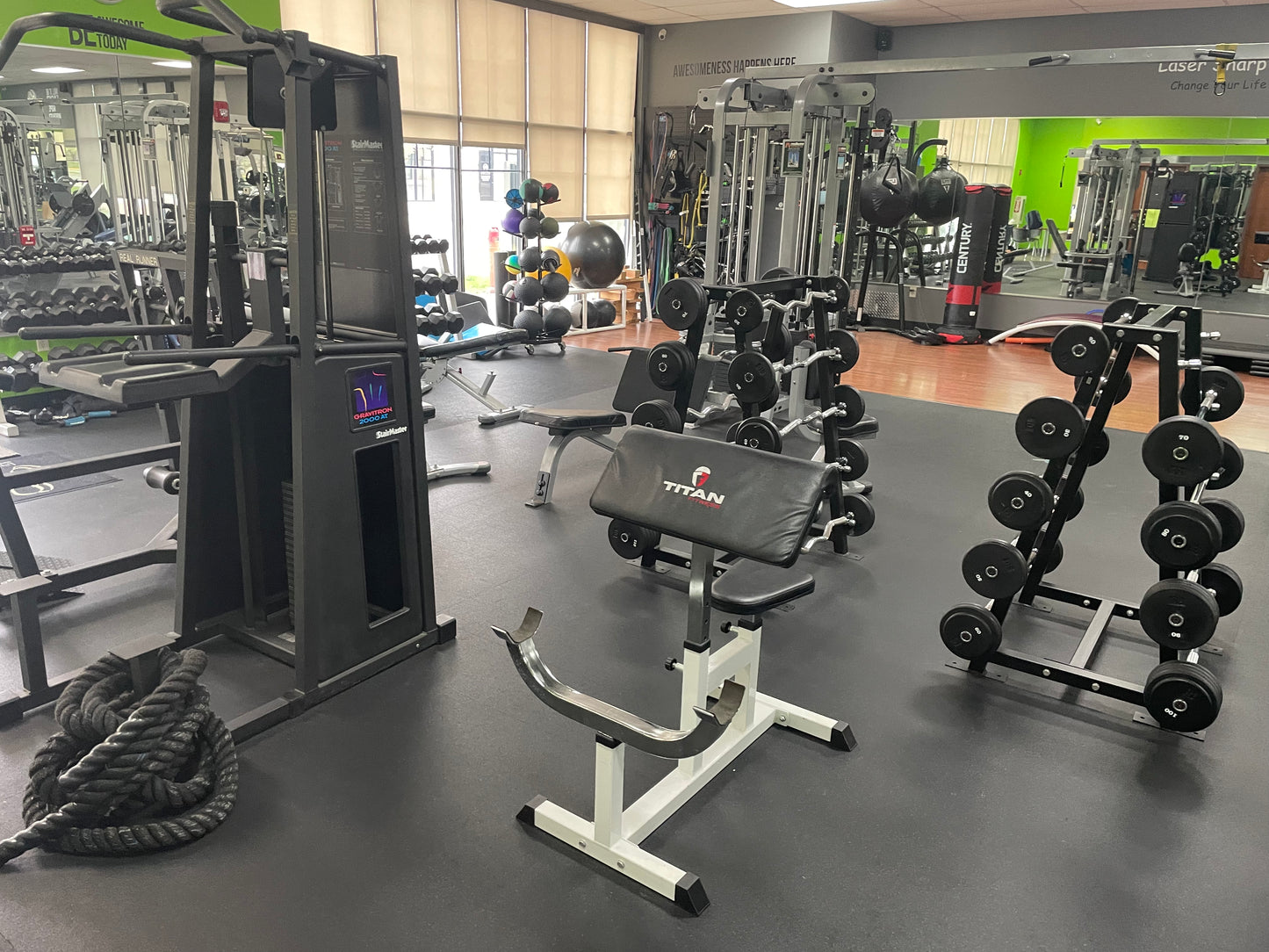 Full Gym Package Freemotion/Paramount/Promaxima w/ full set of Dumbbells & Kettlebells and more