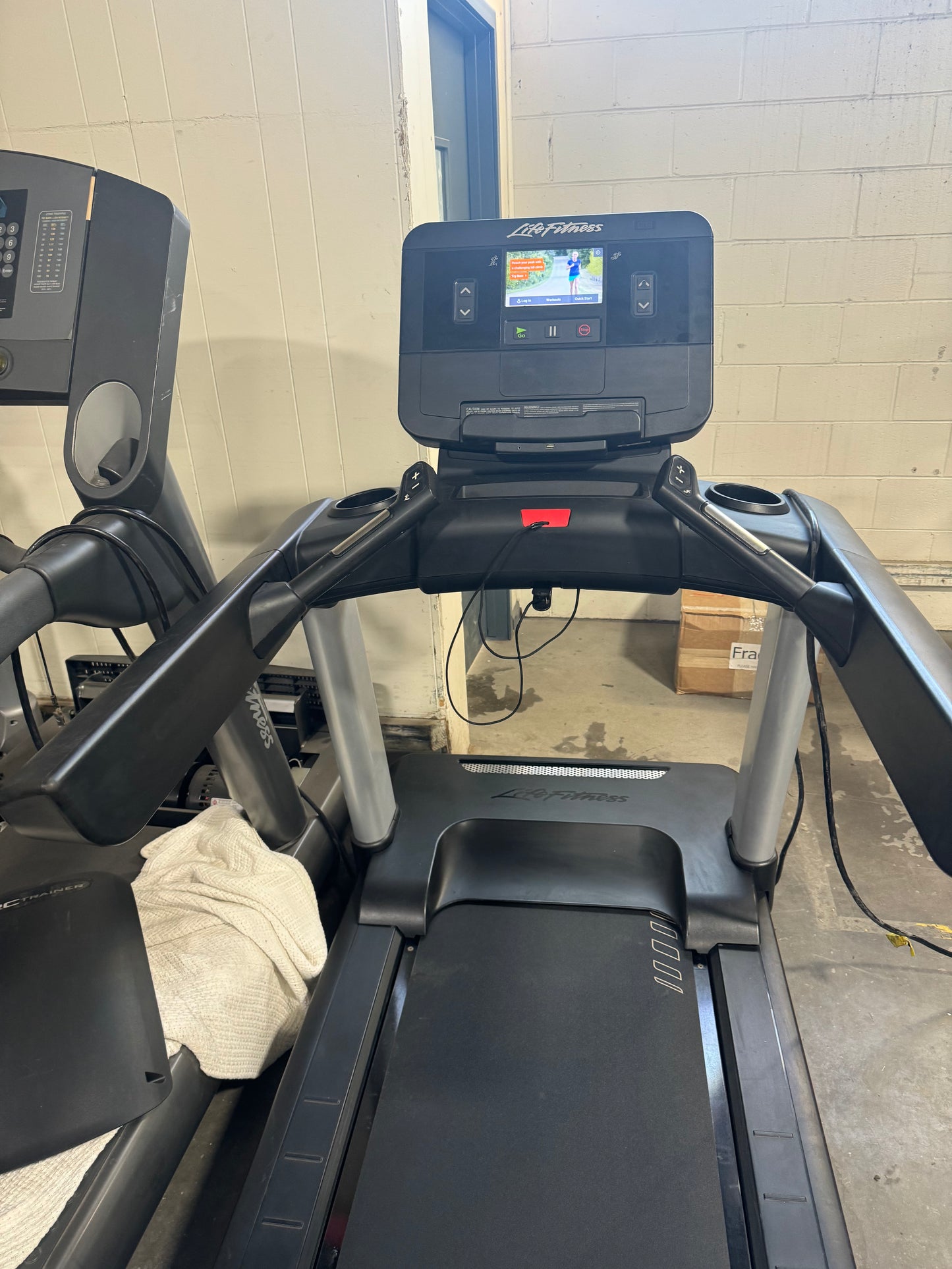 Life Fitness Integrity Treadmill