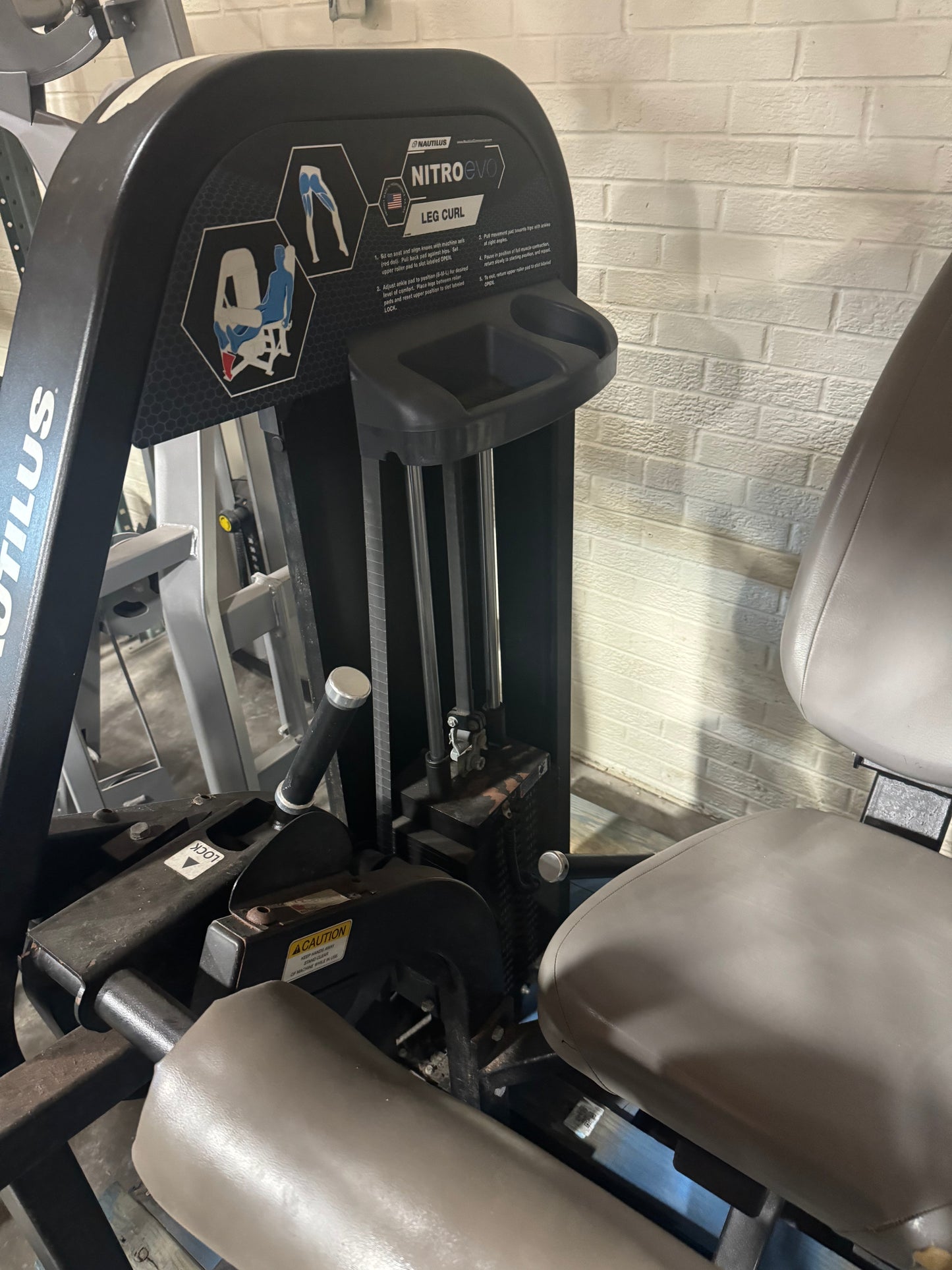 Nautilus Nitro Plus Seated Leg Curl S5LC