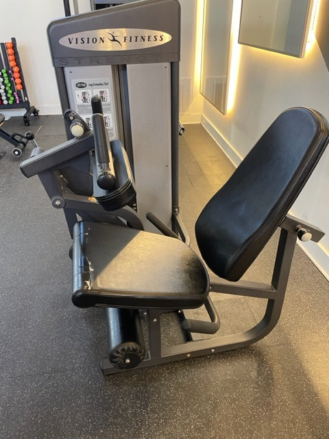 Vision Fitness Seated Leg Curl/Leg Extension ST750