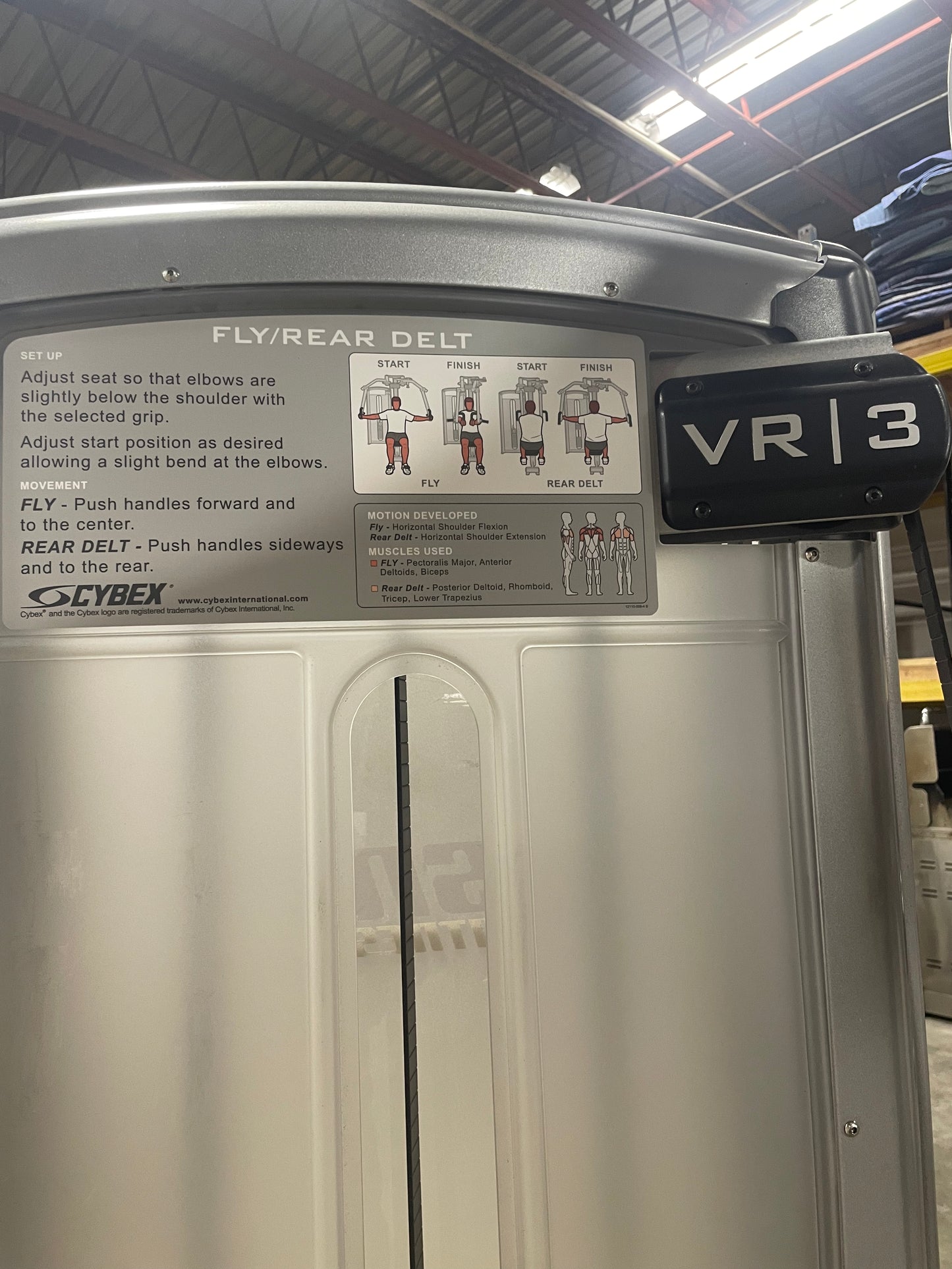 Cybex VR3 Pec Fly Rear Delt