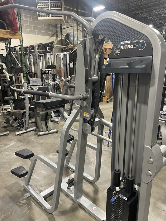 Nautilus Evo Graviton Assisted Chin Dip
