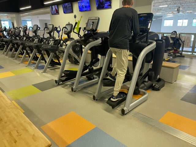 Life Fitness Discover Series SE3 Cardio Package w/ Cybex Arc Trainers