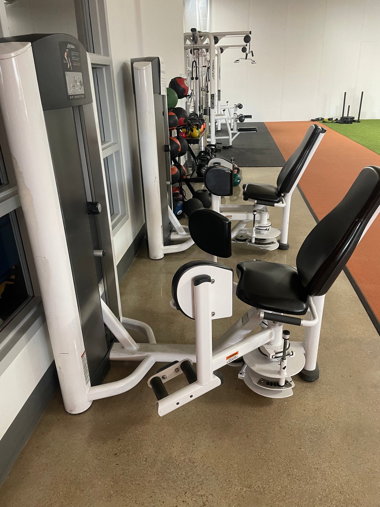 Life Fitness Signatures Series Adduction & Abduction machines (2 machines)