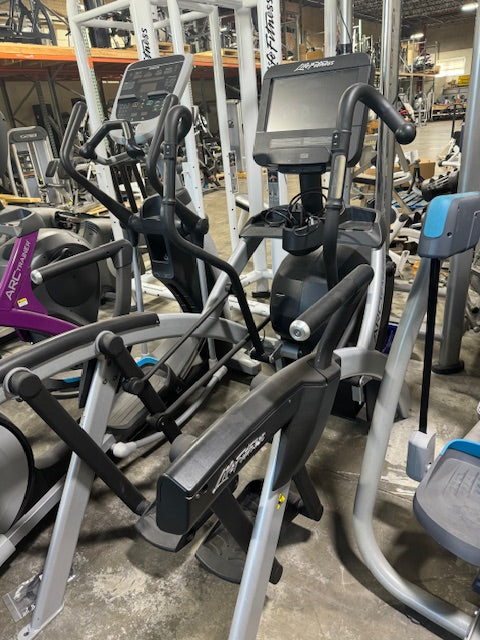 Life Fitness Arc Trainer Discover Series