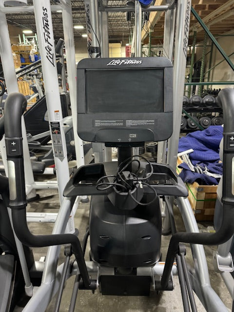 Life Fitness Arc Trainer Discover Series