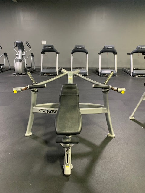 cybex converging chest press Cybex Pulldown Diverging 16070 & Cybex Incline Chest Press 16190