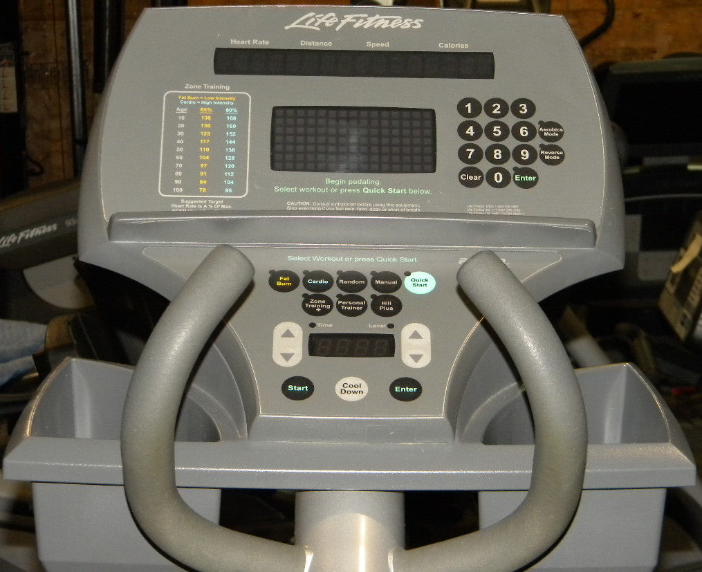 Life Fitness Classic Series Elliptical CLSX