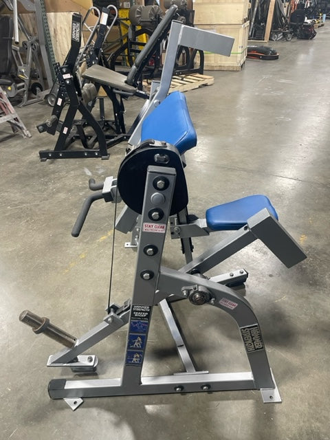 Hammer Strength PL-BI Plate-Loaded Seated Bicep