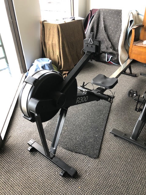 Body Solid Endurance Rower R300