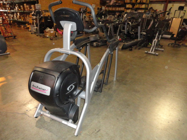 Cybex 620a Arc Trainer