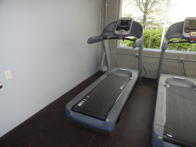 Precor 966i Experience Treadmill
