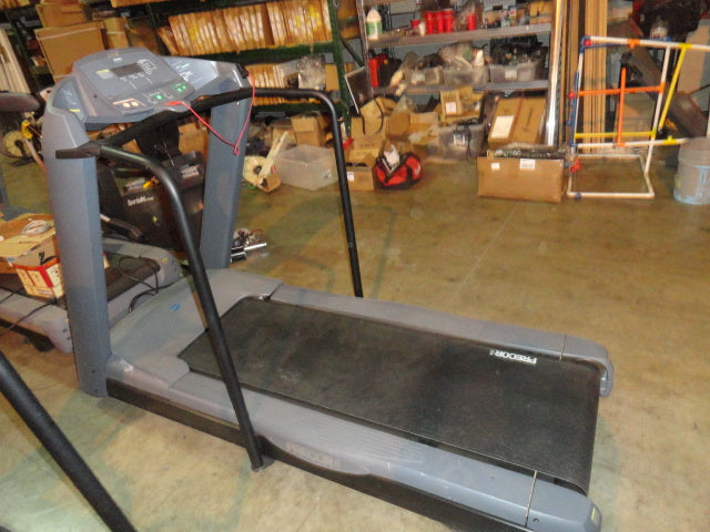 Precor 952i Treadmill
