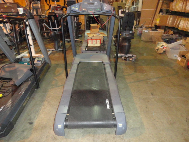 Precor 952i Treadmill