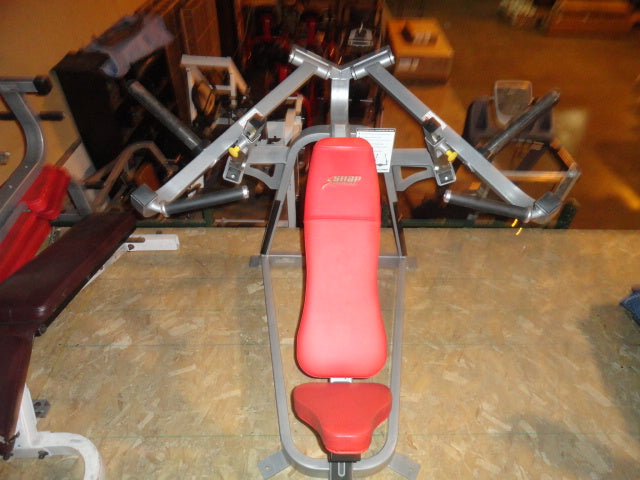 Cybex Converging Incline Chest Press