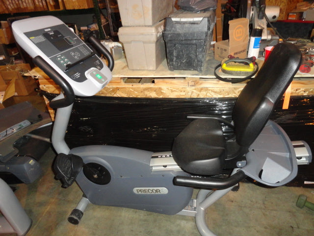 Precor 842i Experience Series Recumbent Bike