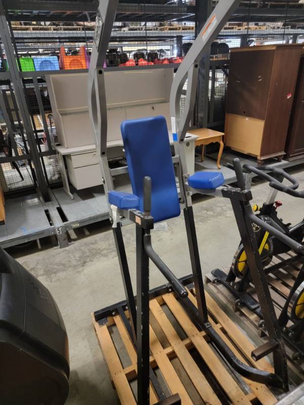 Hammer Strength Chin Dip Pull Up VKR Station COMING SOON! WILL BE BLACK IN COLOR