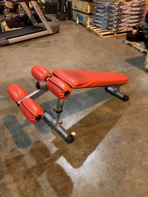 Matrix Fitness Adjustable Decline Ab Bench G3-FW83