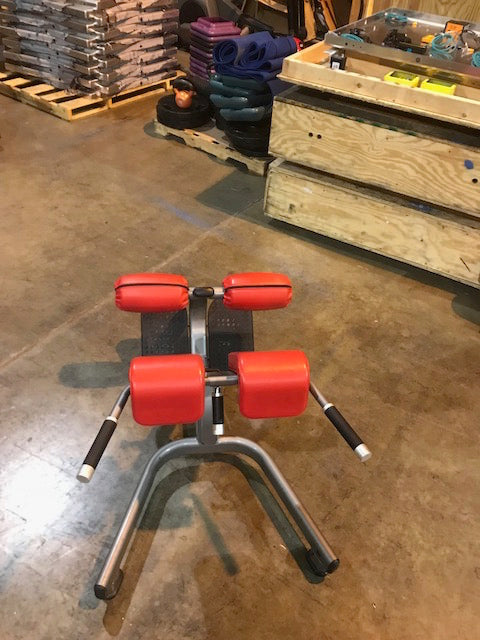 Matrix G3 FW52 45 degree hyperextension bench