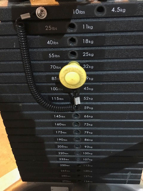Matrix G3 Aura Lat Pulldown
