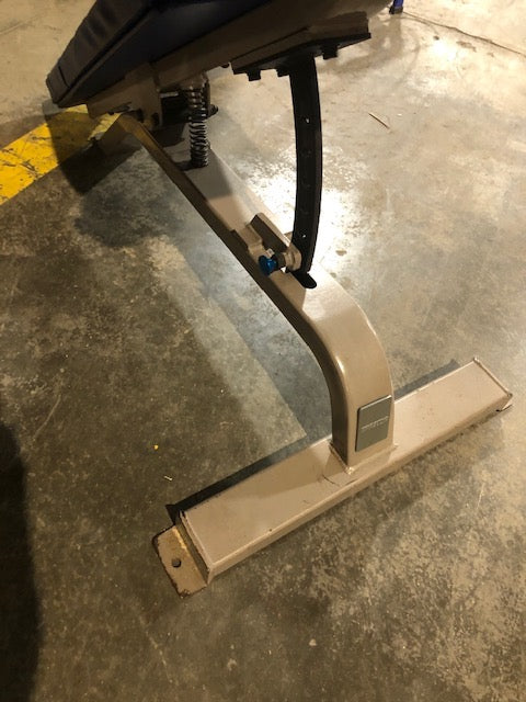 Precor Icarian Adjustable Decline Bench 113