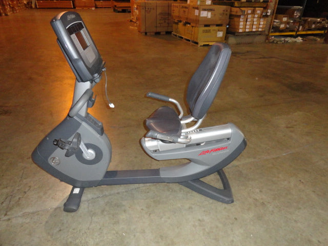 Life Fitness 95R Inspire Recumbent Bike