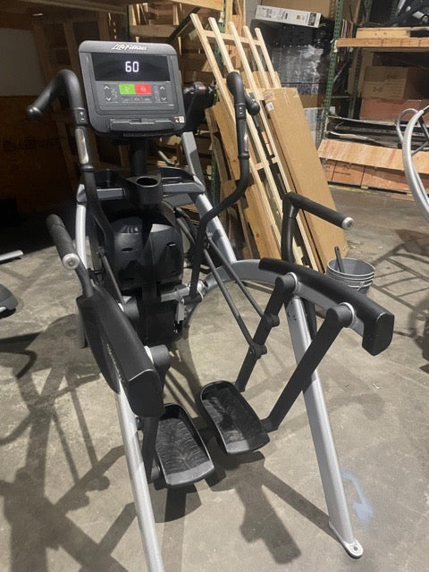 Life Fitness Integrity SL Arc Trainer BRAND NEW Condition