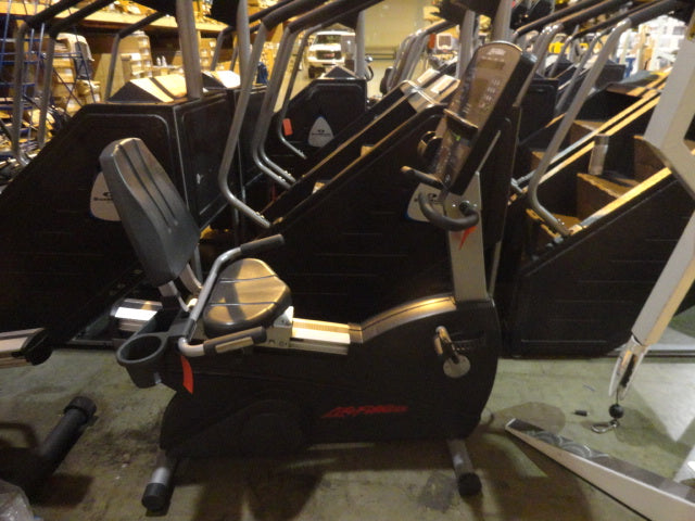 Life Fitness Integrity Series Recumbent Bike