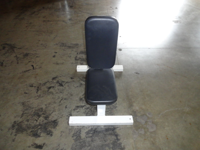 Maxicam Utility Bench