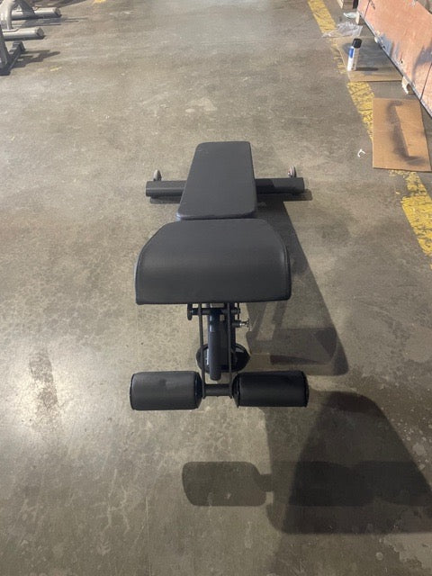 Muscle D Flat Incline Decline Bench