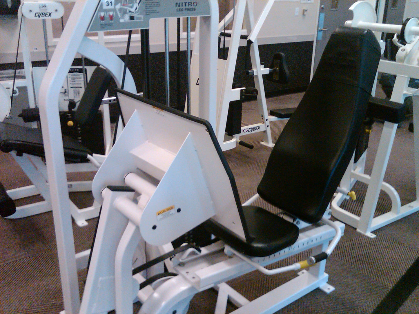 11 piece Cybex VR2/ Nautilus Nitro and Body Masters Selectorized Circuit