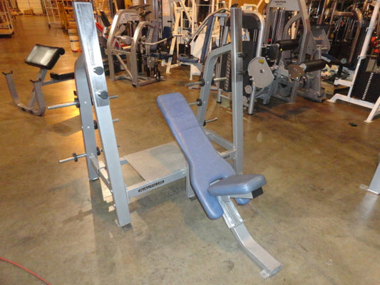 Nautilus Nitro Olympic Incline Bench Press