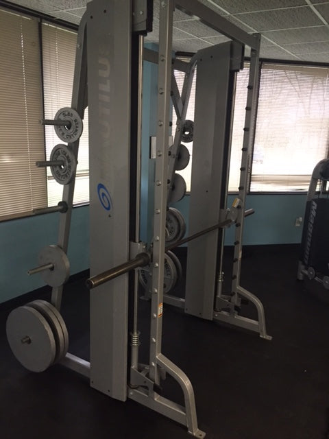 Nautilus Nitro Smith Machine