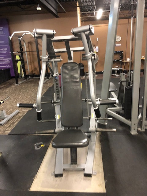 Nautilus XPload Vertical Chest Press Plate Loaded P3VC
